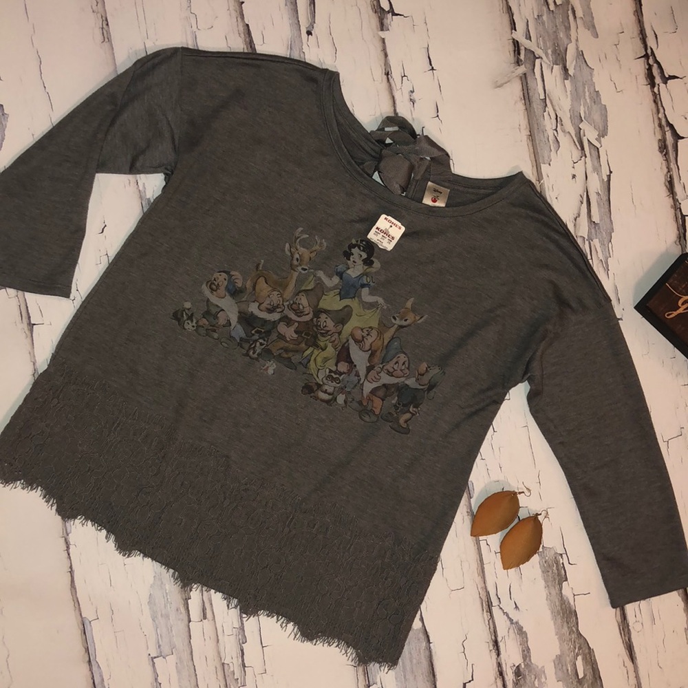 NWT Disney Snow White Top
